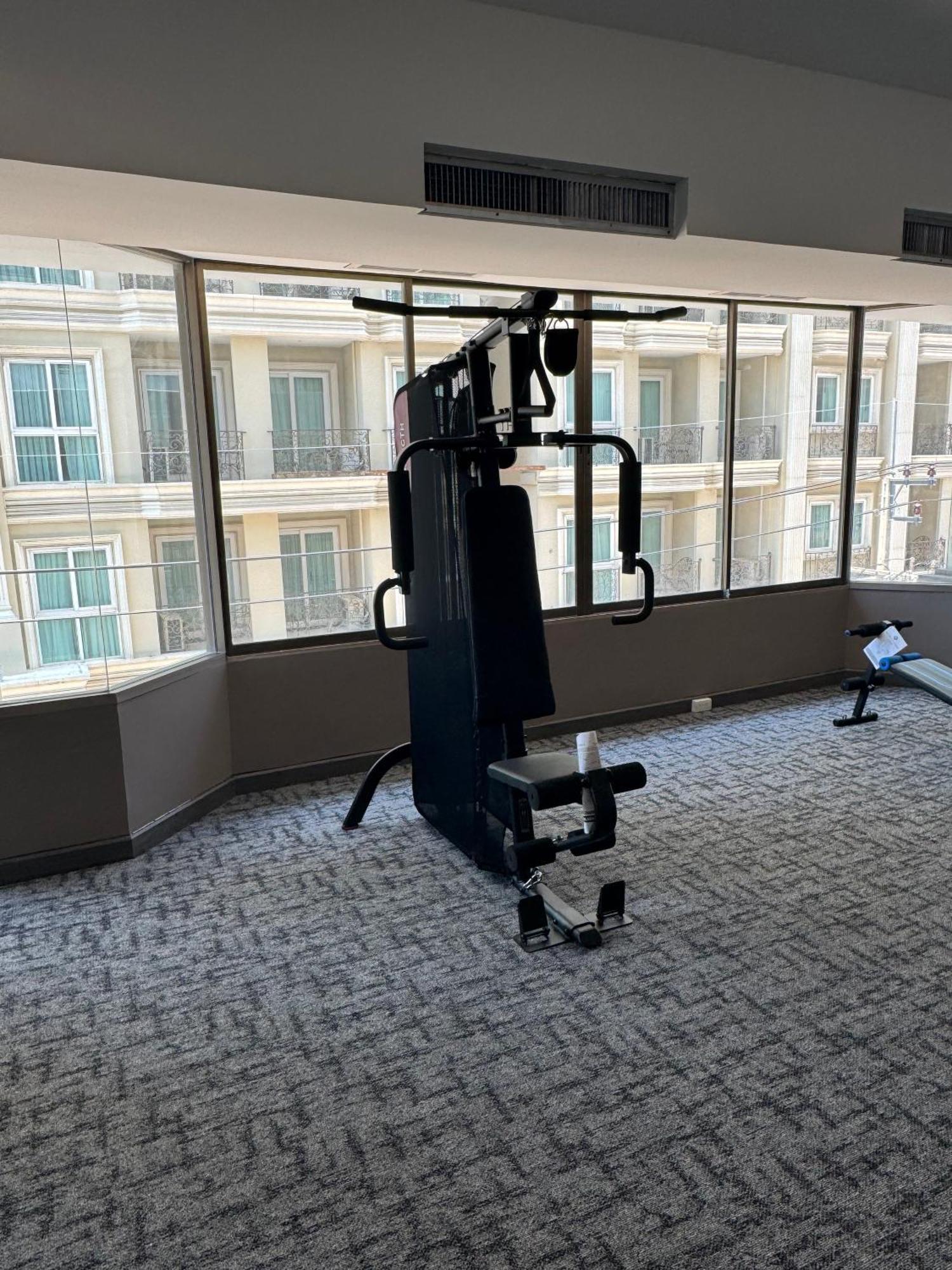 Hermann Hotel Pattaya - Sha Extra Plus מראה חיצוני תמונה A typical home gym